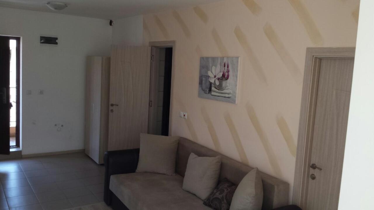 Vanilla Garden Apartments Slântsjev Brjag Eksteriør bilde