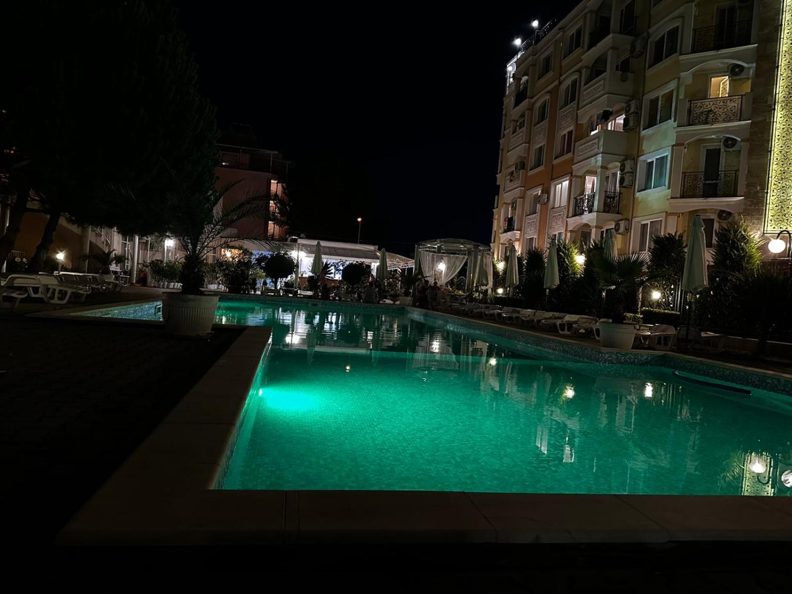 Vanilla Garden Apartments Slântsjev Brjag Eksteriør bilde