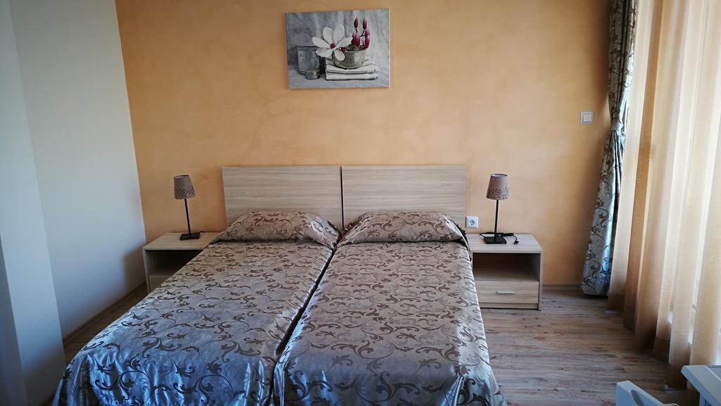 Vanilla Garden Apartments Slântsjev Brjag Eksteriør bilde