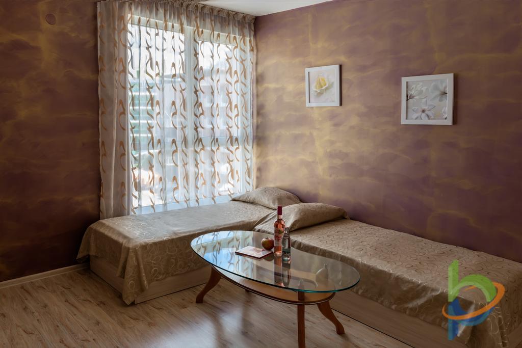 Vanilla Garden Apartments Slântsjev Brjag Eksteriør bilde