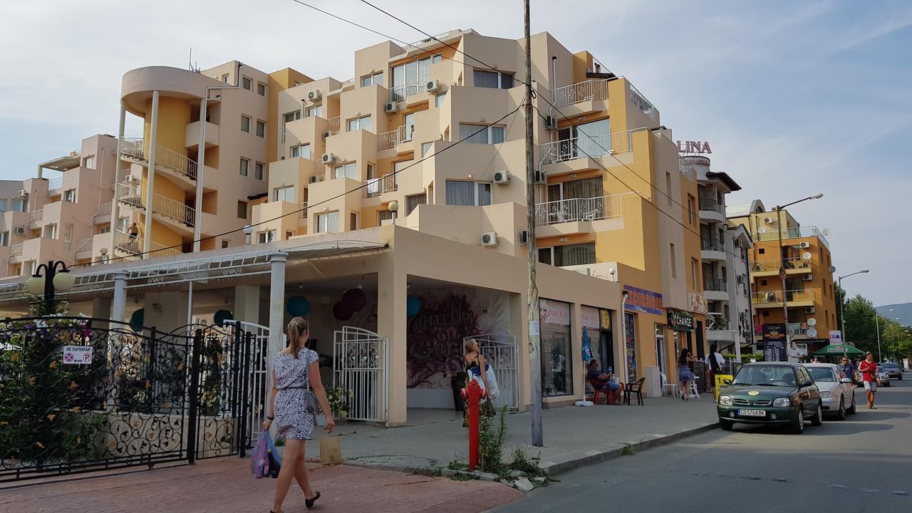 Vanilla Garden Apartments Slântsjev Brjag Eksteriør bilde