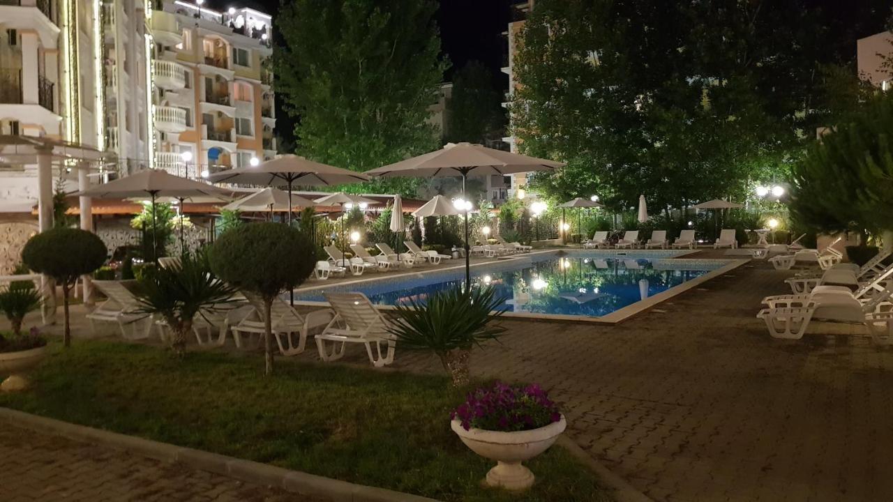 Vanilla Garden Apartments Slântsjev Brjag Eksteriør bilde