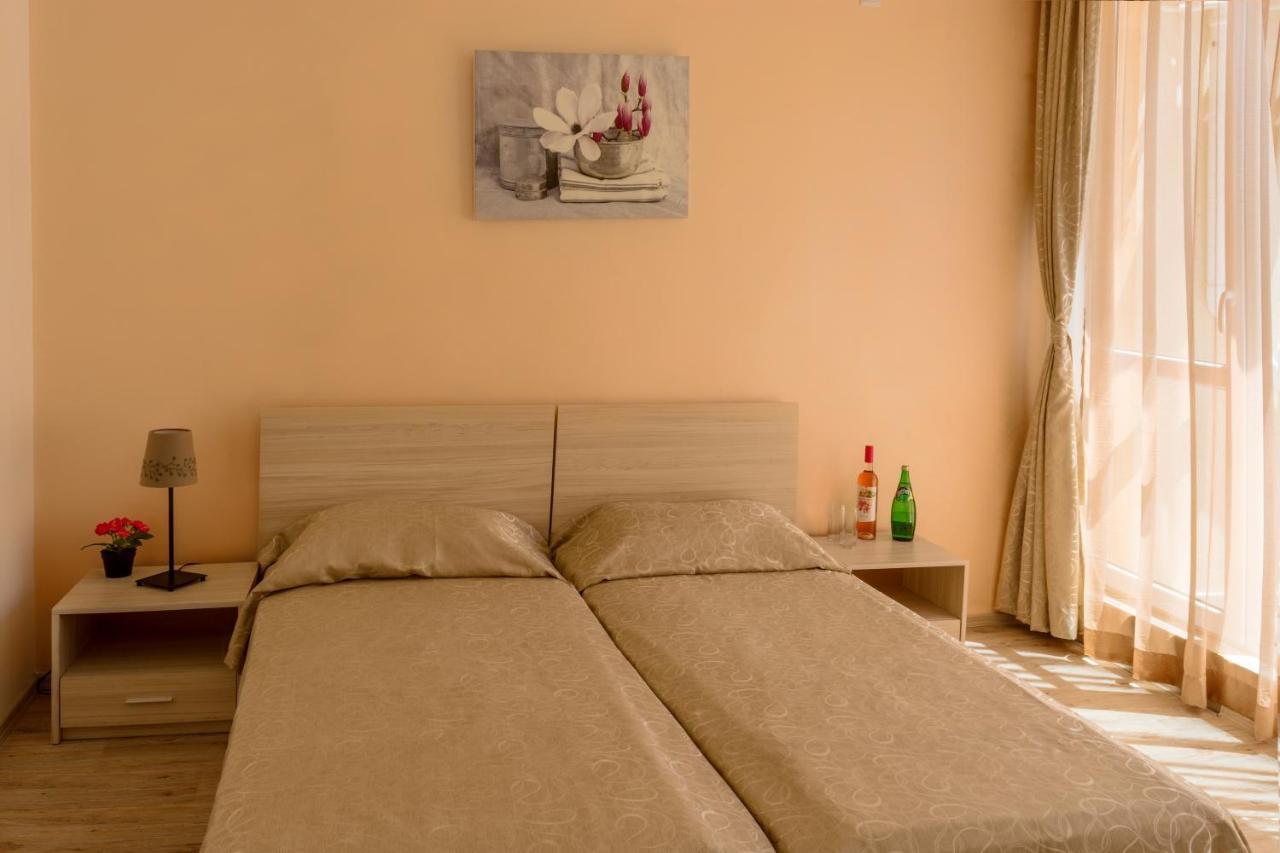 Vanilla Garden Apartments Slântsjev Brjag Eksteriør bilde