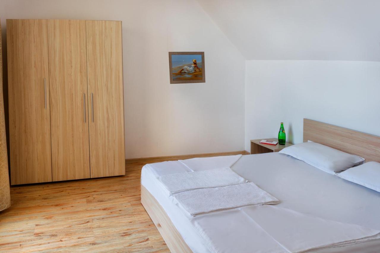 Vanilla Garden Apartments Slântsjev Brjag Rom bilde