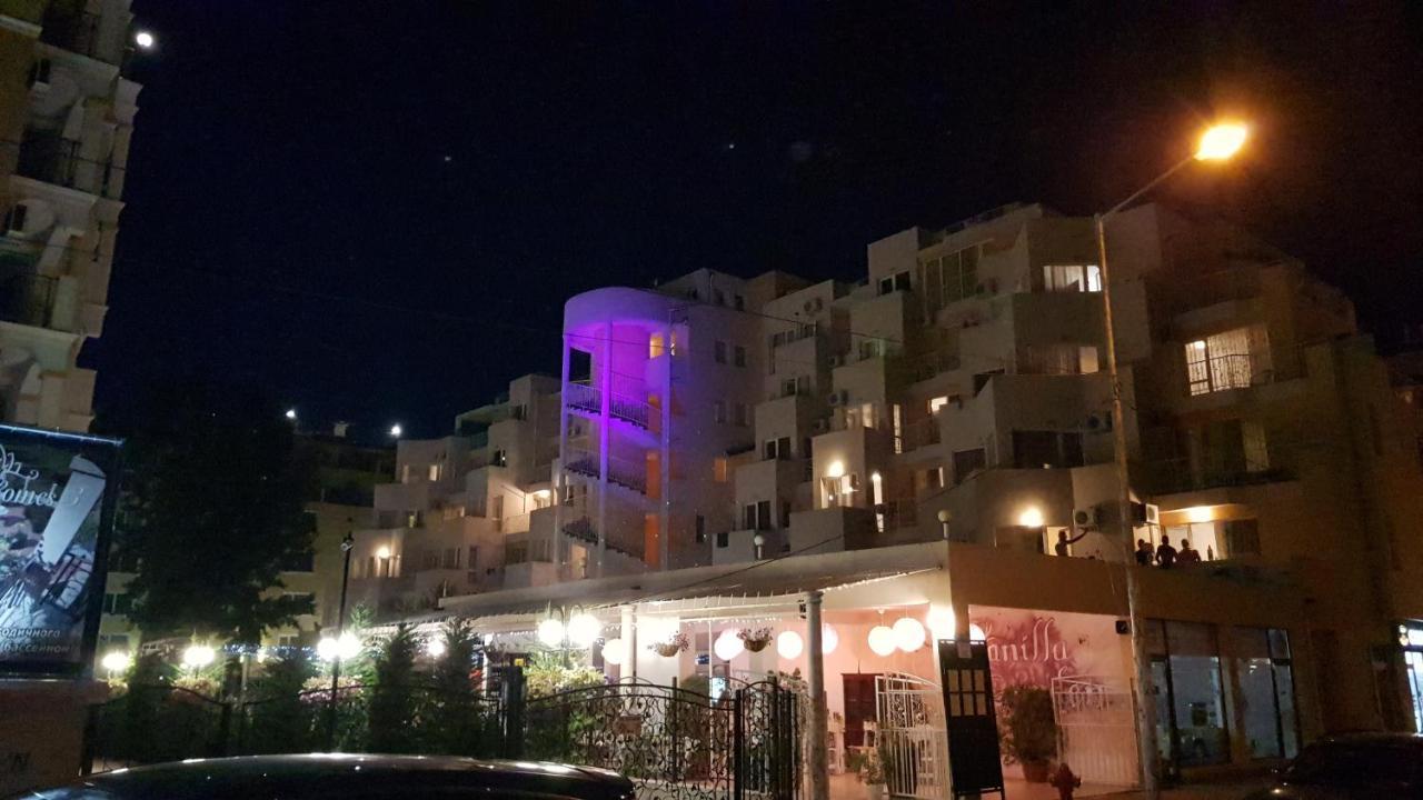 Vanilla Garden Apartments Slântsjev Brjag Eksteriør bilde