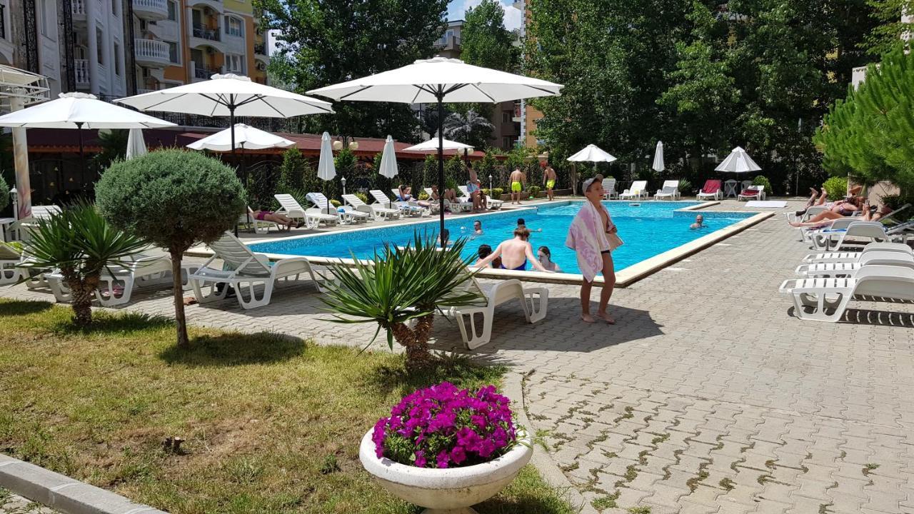 Vanilla Garden Apartments Slântsjev Brjag Eksteriør bilde